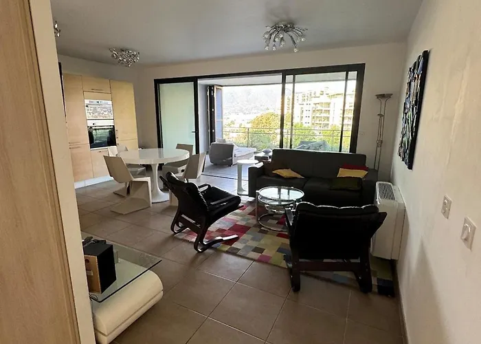 Apartment Luxury With Sea View, Parking